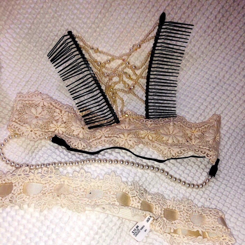 🌹🌹4 Hair Accesories BNWOT & BNWT🌹🌹